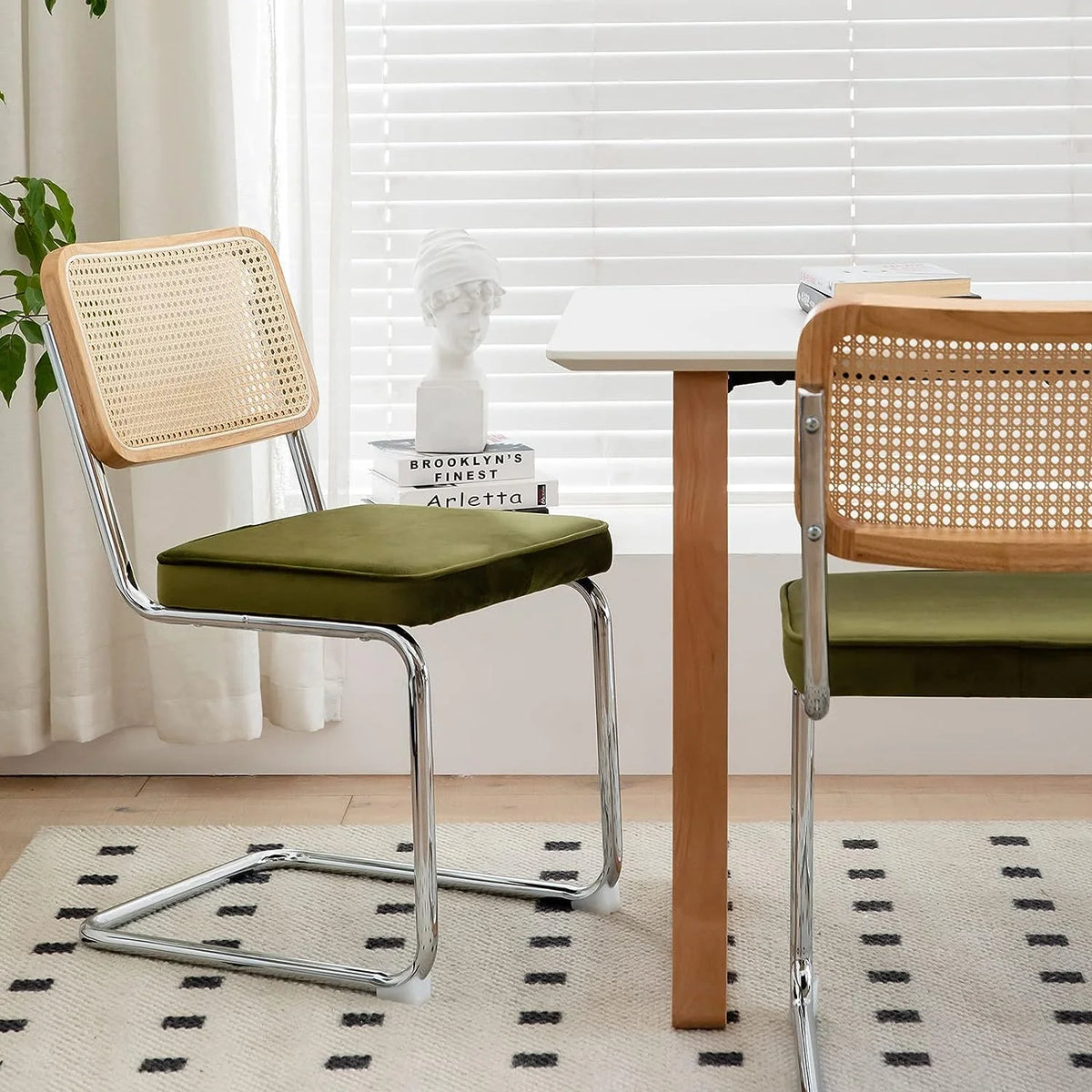 Black Upholstered Dining Chairs Set of 2 with Chrome Legs H96066