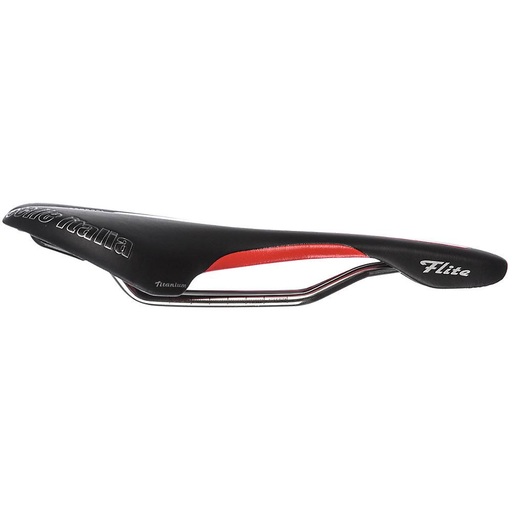Red Saddle E494916