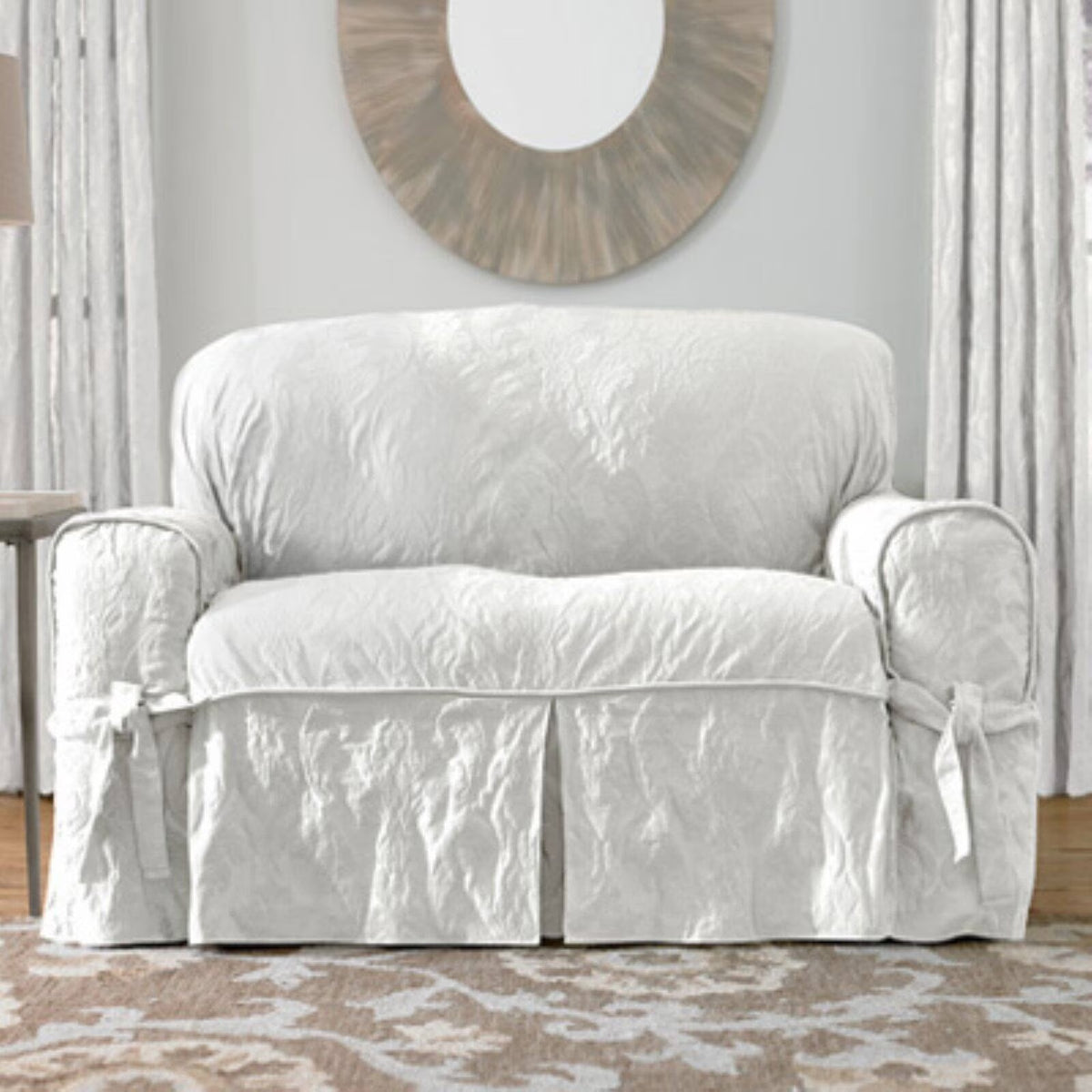 Matelasse Damask Loveseat Cover I183395