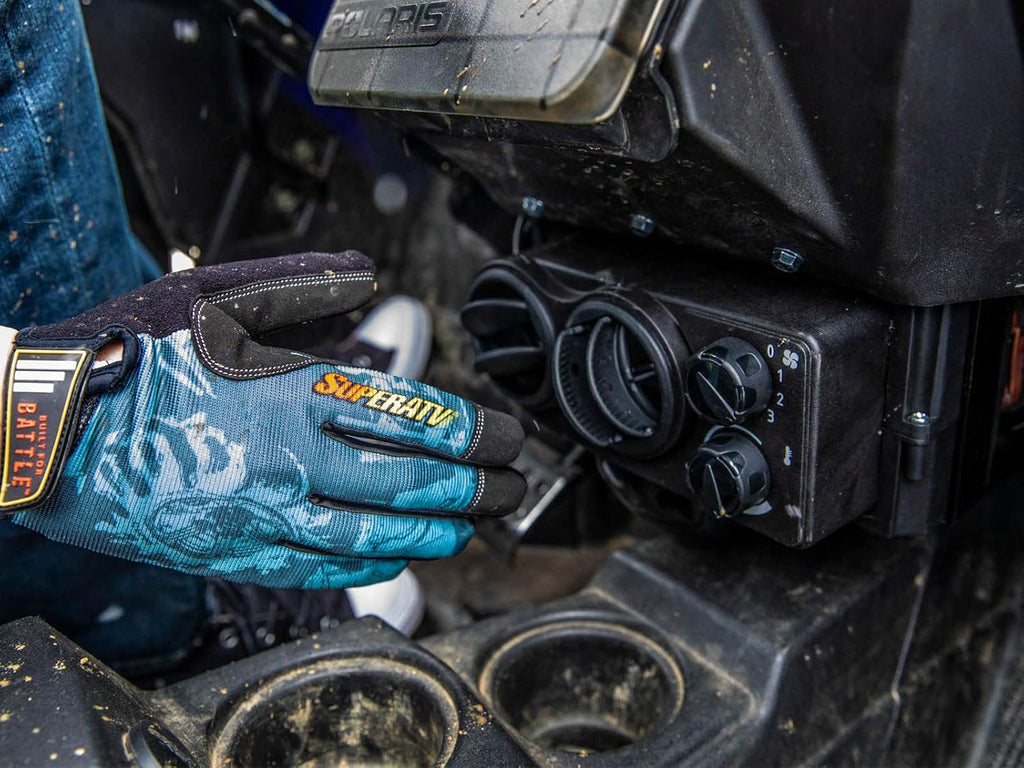 Cab Heater with 360 Degree Adjustable Vents, Defrost Hoses, Built-in Shutoff Valve, 3.4 Amps at 13.7 Volts I309327