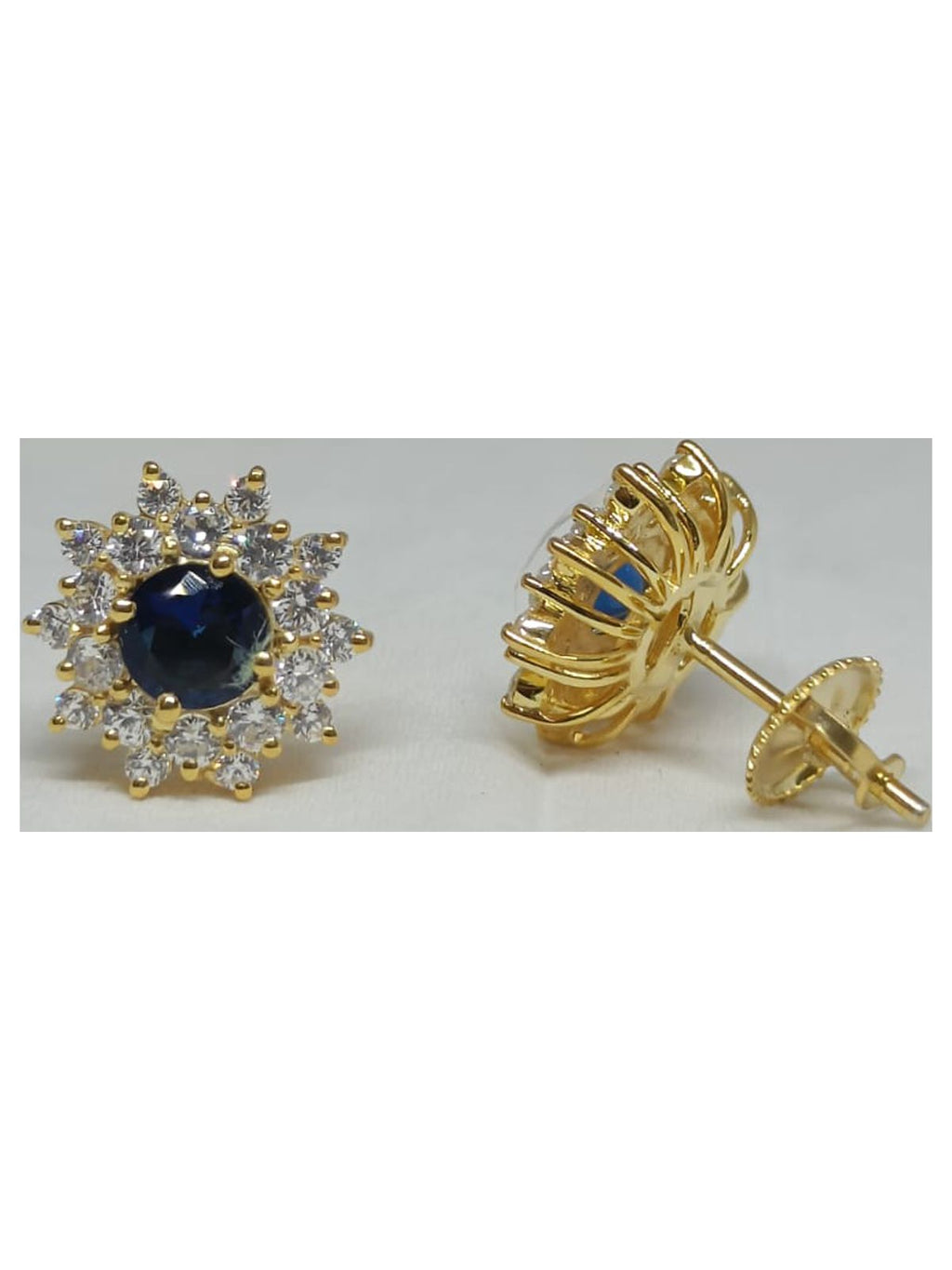 14k Yellow Gold Plated Flower Shape Stud Earring P677