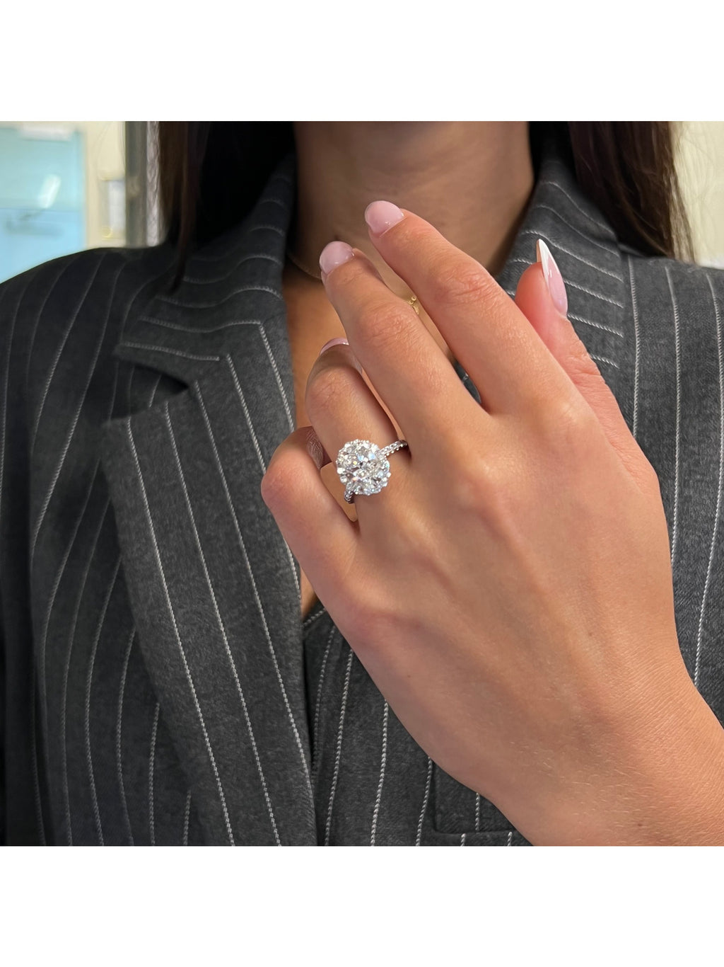 Oval Cut Diamond Engagement Ring 18K White Gold SZ 6 W933
