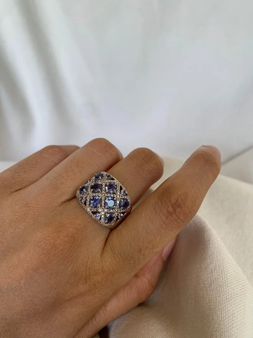 Tanzanite Ring, Gemstone Cluster 1.04 ct 925 Sterling Silver Ring Y831026