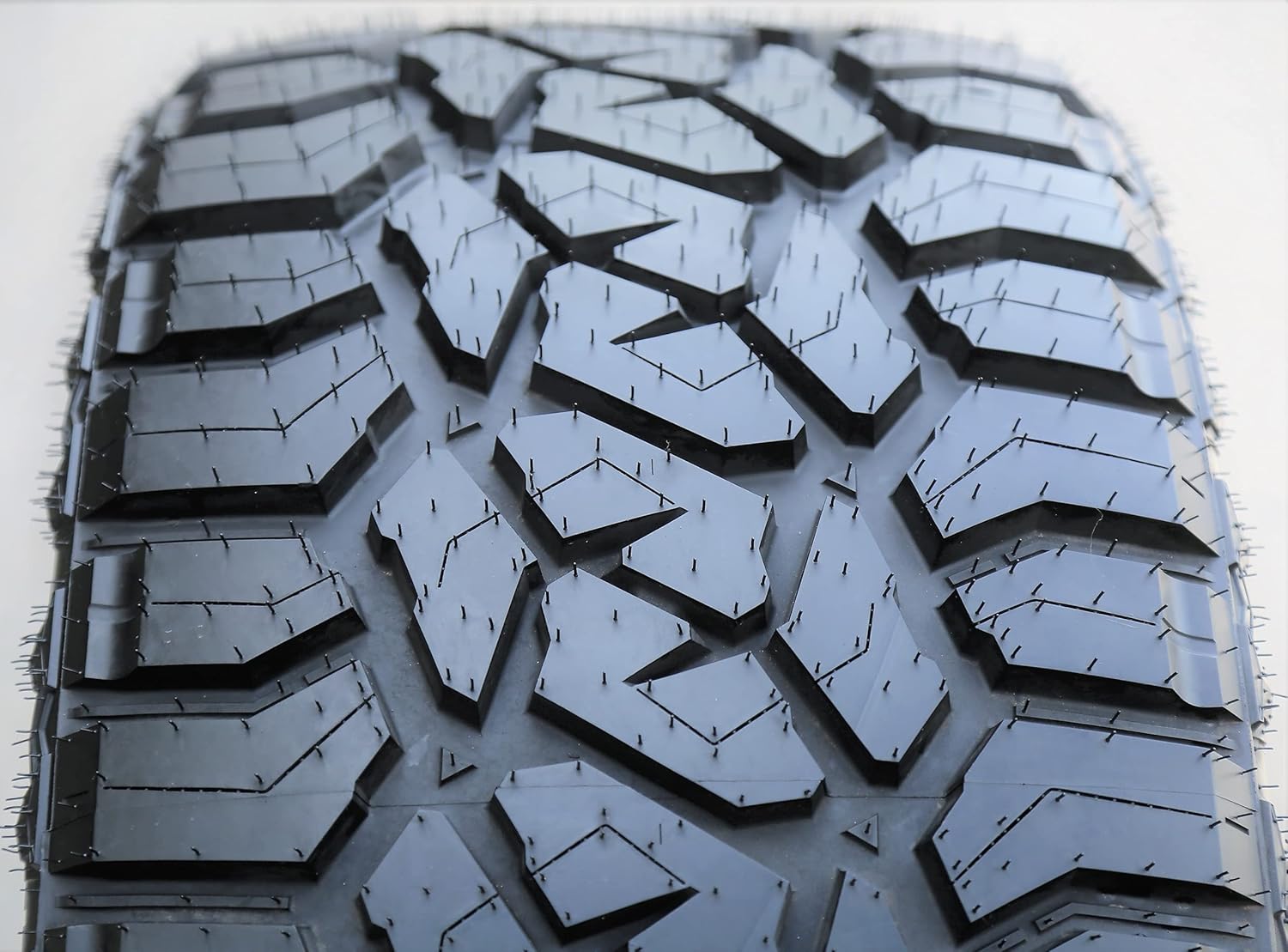 33X12.50R22LT All-Terrain Mud Off-Road Light Truck Radial Tire E288