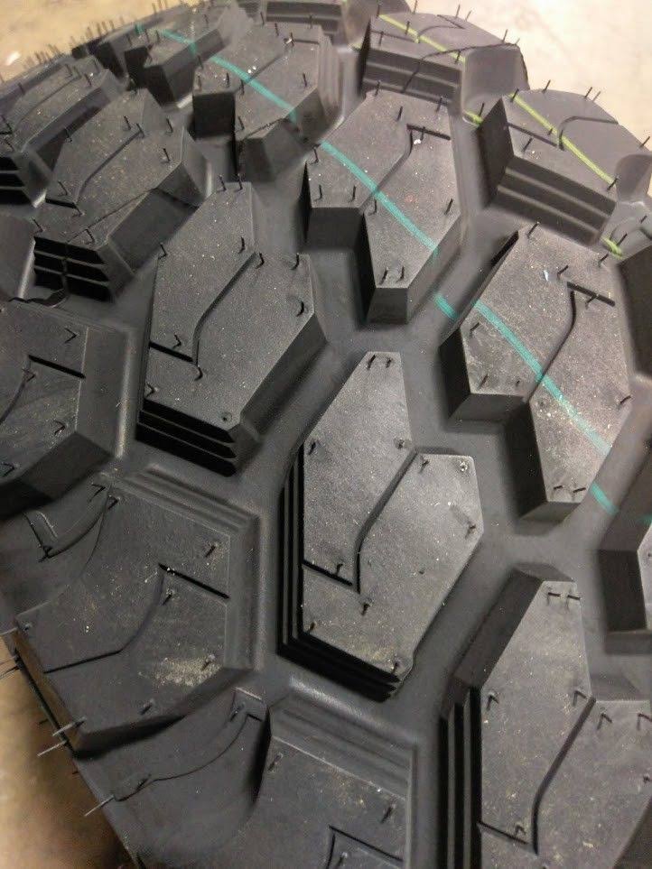 33x12.50R15 112Q bsw Tire O474648