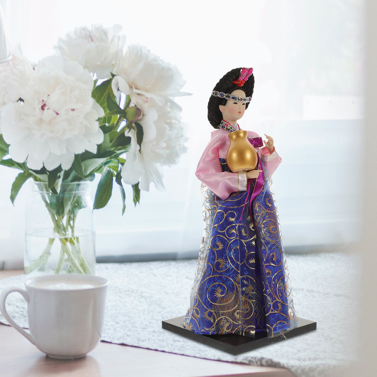 Porcelain Girl Figurine N73794