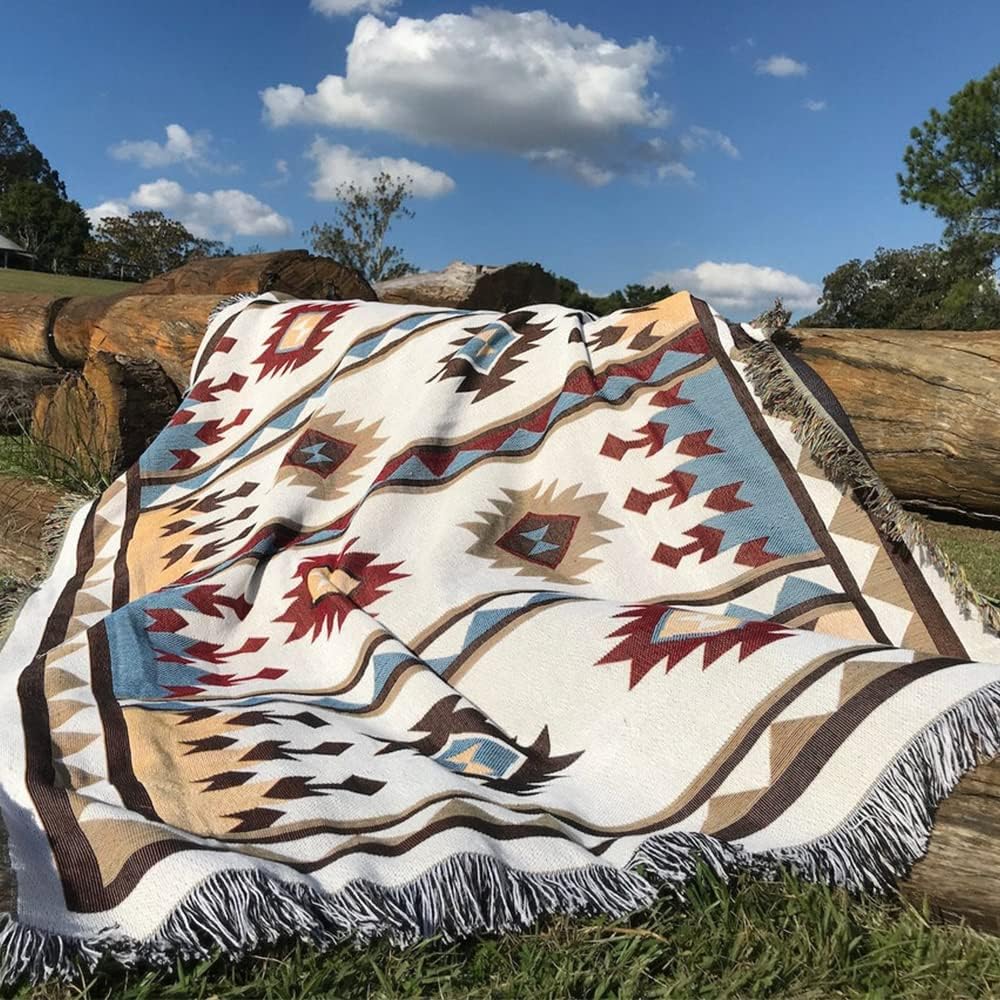 White Reversible Woven Tassels Throw Blanket O463