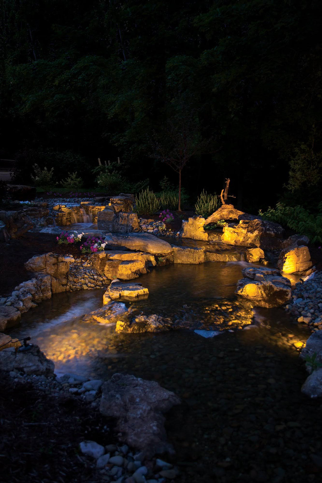 3-Pack Warm White LED Pond Light J75107