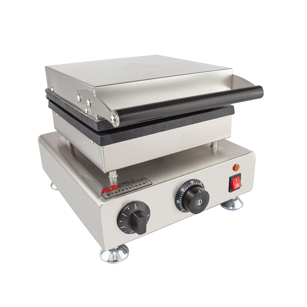 4 Square Belgian Waffle Iron C885132